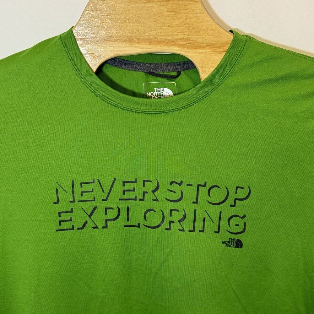 The North Face Shirt Men's Medium Green Crew Neck‎ Never Stop Exploring SS